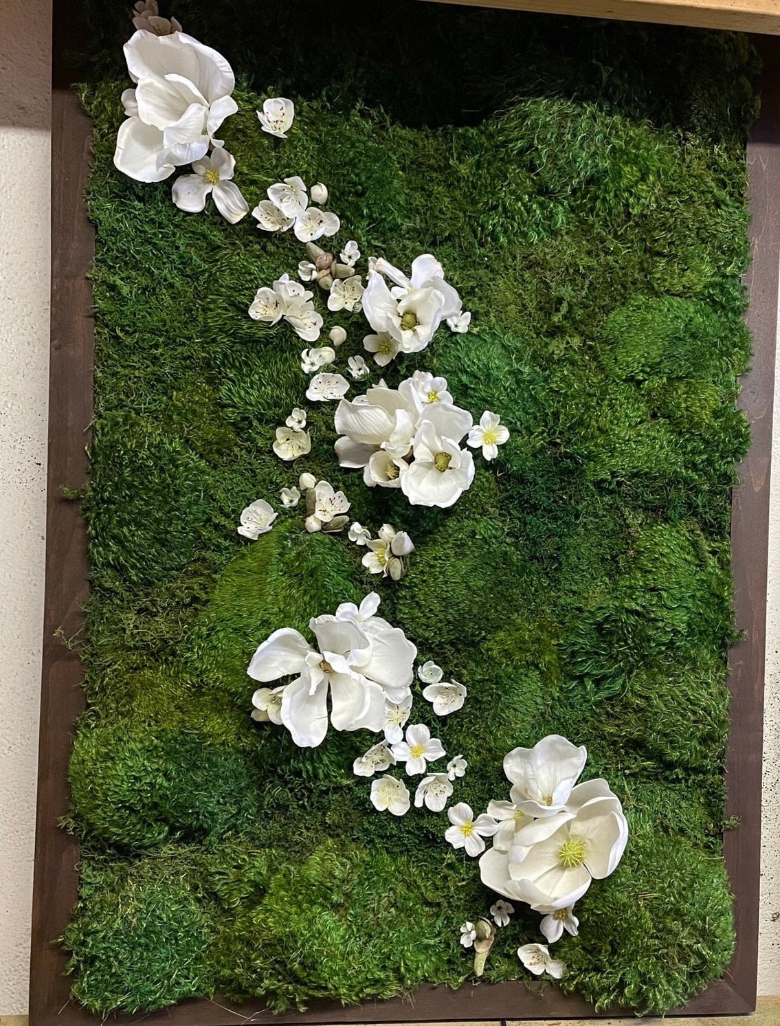 The Botanica House - Moss Wall Art Burst