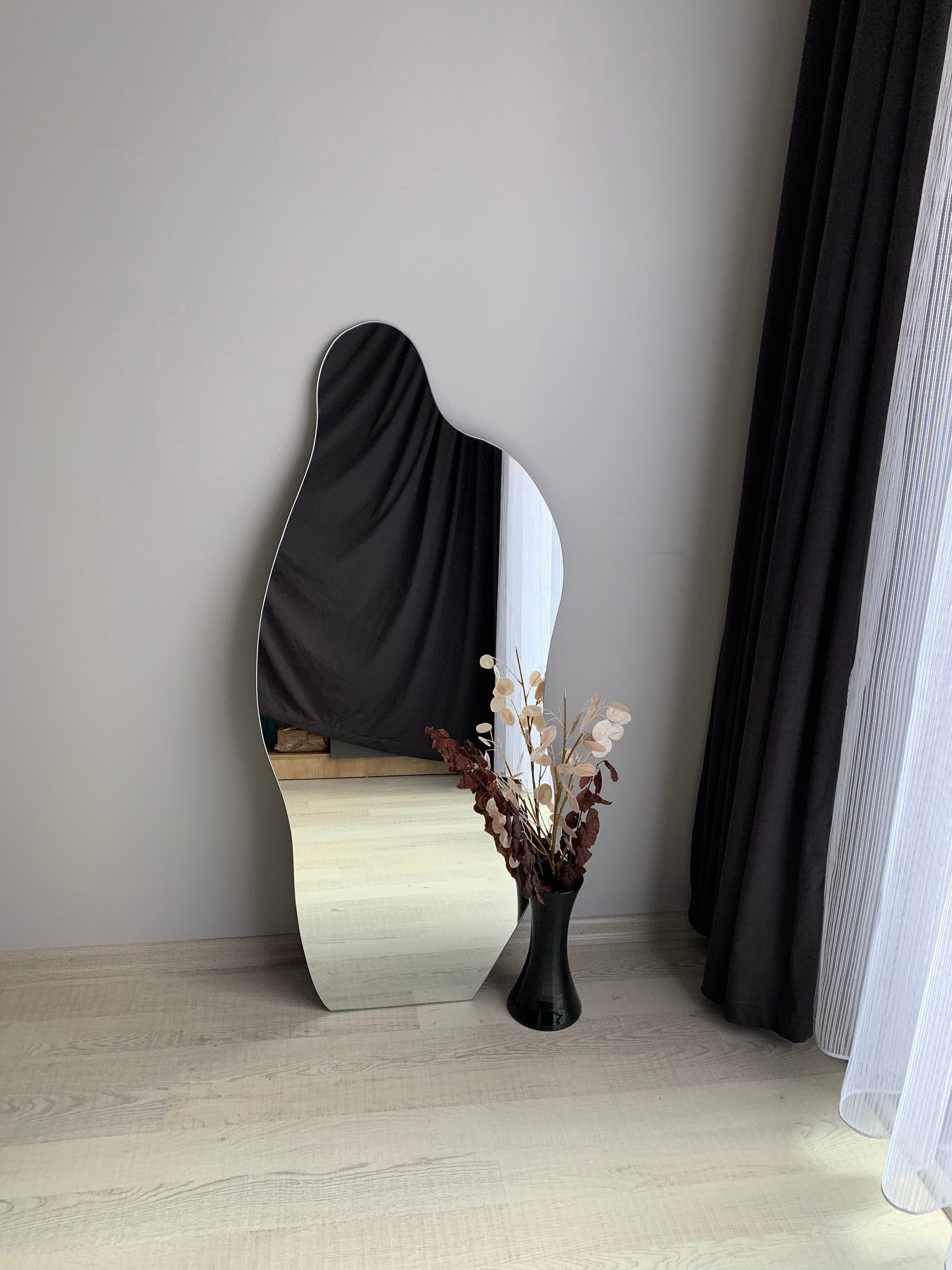 Grand Miroir Asymétrique