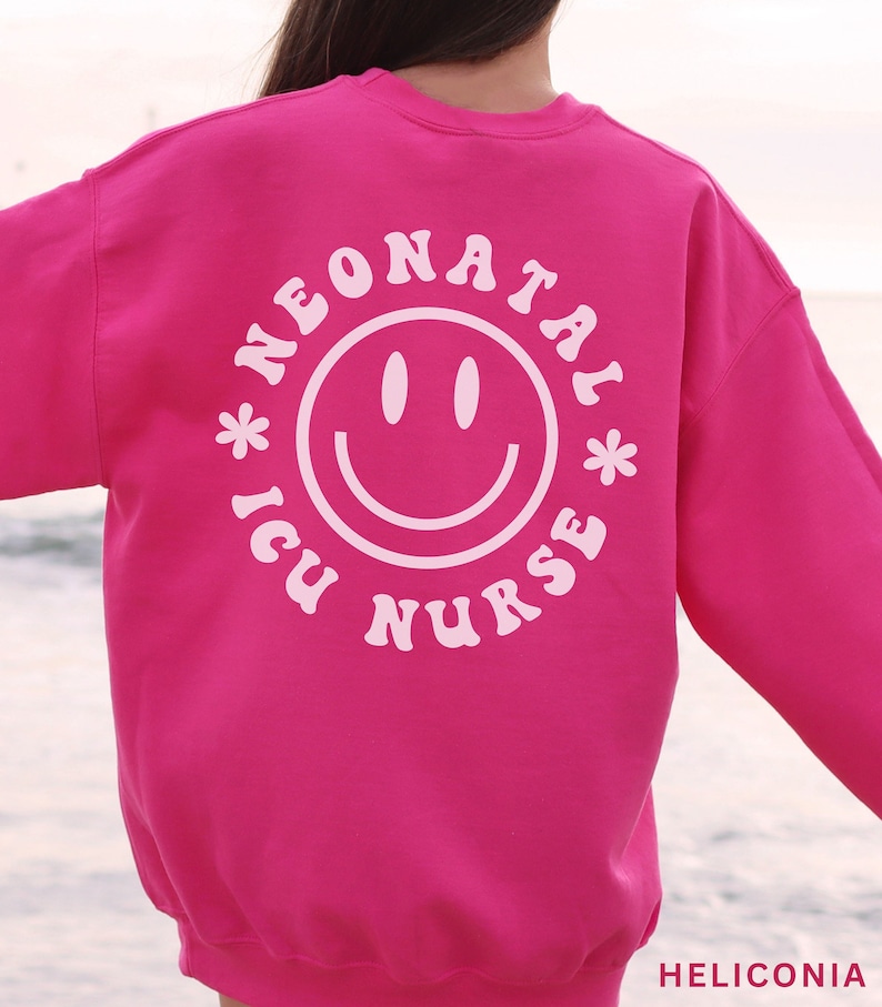 NICU Nurse Sweatshirt, Neonatal Nurse Shirt, NICU Nurse Crewneck Sweater, Nurse Gifts, Tiny Humans Shirt Nurse Apparel Gifts for Nurses imagem 1