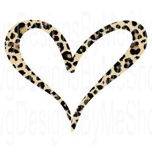 Könnte beinhalten: Ein Herz mit Leopardenmuster auf weißem Hintergrund. Das Herz ist schwarz umrandet und mit einem tan- und schwarz gefleckten Muster gefüllt. Das Design ist einfach und grafisch.