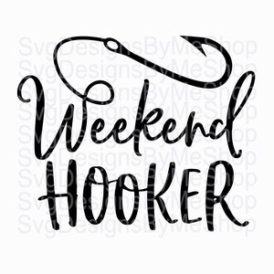 Pode incluir: Design gráfico preto e branco com um anzol de pesca estilizado e o texto "Weekend Hooker".