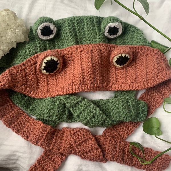 crochet frog has