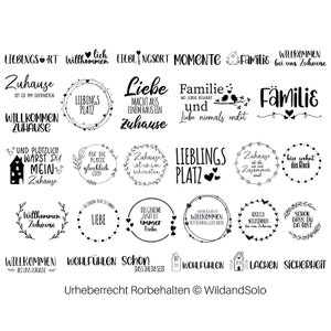 Könnte beinhalten: Schwarz-weiße Illustrationen verschiedener Sätze zum Thema Zuhause in einem Kreis mit floralem Design. Die Sätze beinhalten "Willkommen Zuhause", "Lieblingsplatz", "Liebe macht aus einem Haus ein Zuhause", "Familie, wo das Leben beginnt und die Liebe niemals endet", und mehr.