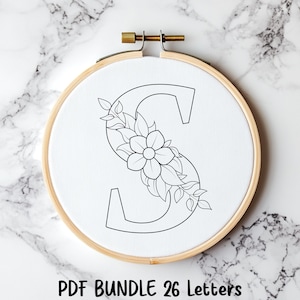 Padrão de bordado de alfabeto floral, 26 bordados de letras de flores em PDF, alfabeto bordado à mão, download digital de alfabeto costurado à mão