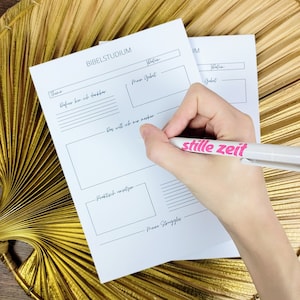 Könnte beinhalten: Ein weißes, bedruckbares Blatt mit dem Titel "BIBELSTUDIUM" und Überschriften für "Thema", "Wafuer bin ich dankbar", "Hauptgebet", "Tag, an dem ich arbeiten möchte", "Praktisch umsetzen" und "Meine Kämpfe".