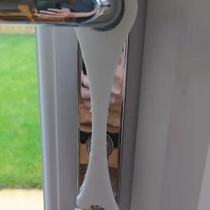 Door stay, Door holder to keep your patio door stay open with a small gap, Perfect to use in all seasons when you do not need the doors fully open, Allow your pet to pass through and let fresh air into your house
