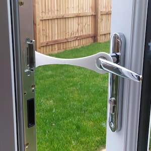 Door stay, Door holder to keep your patio door stay open with a small gap, Perfect to use in all seasons when you do not need the doors fully open, Allow your pet to pass through and let fresh air into your house
