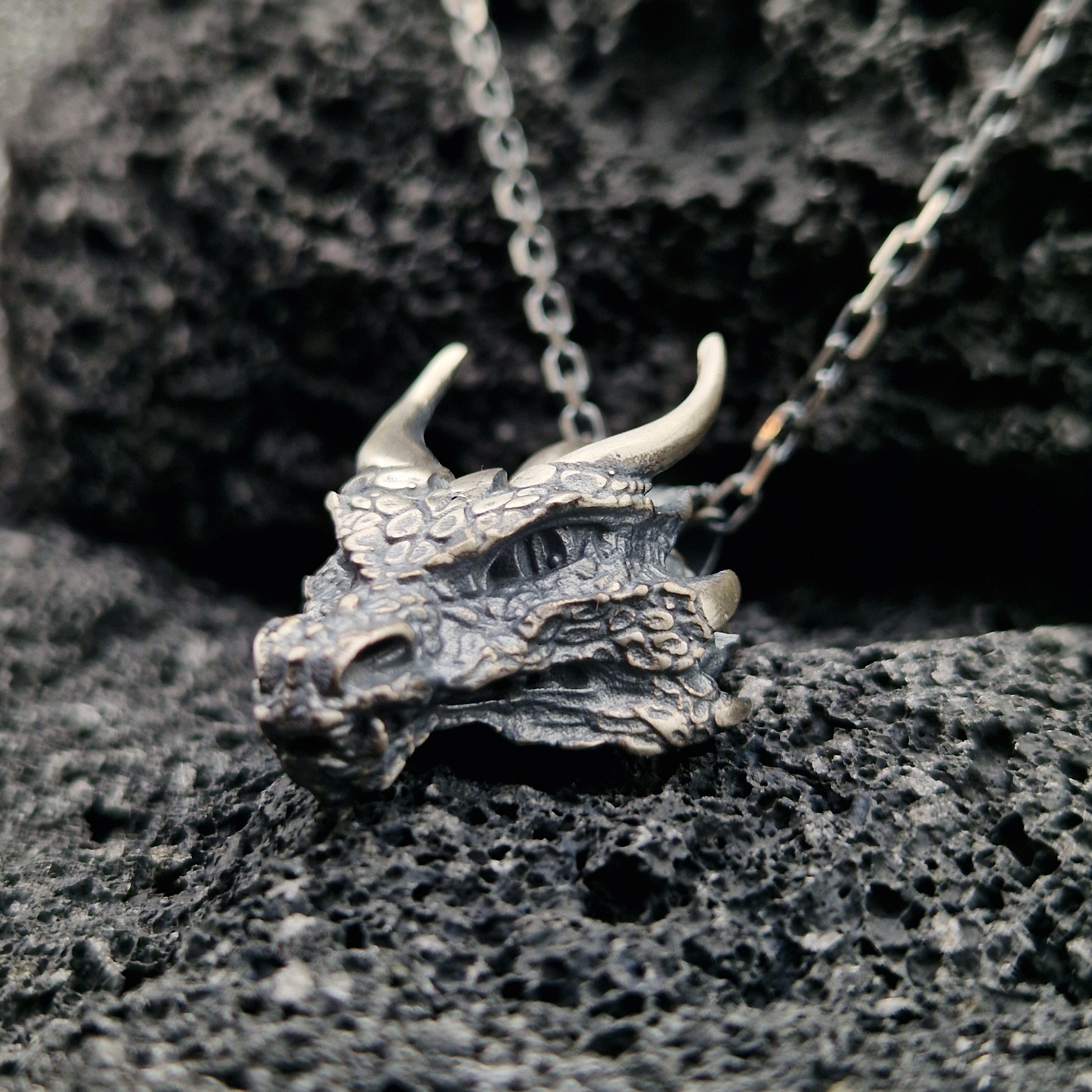 Dragon head necklace - .de