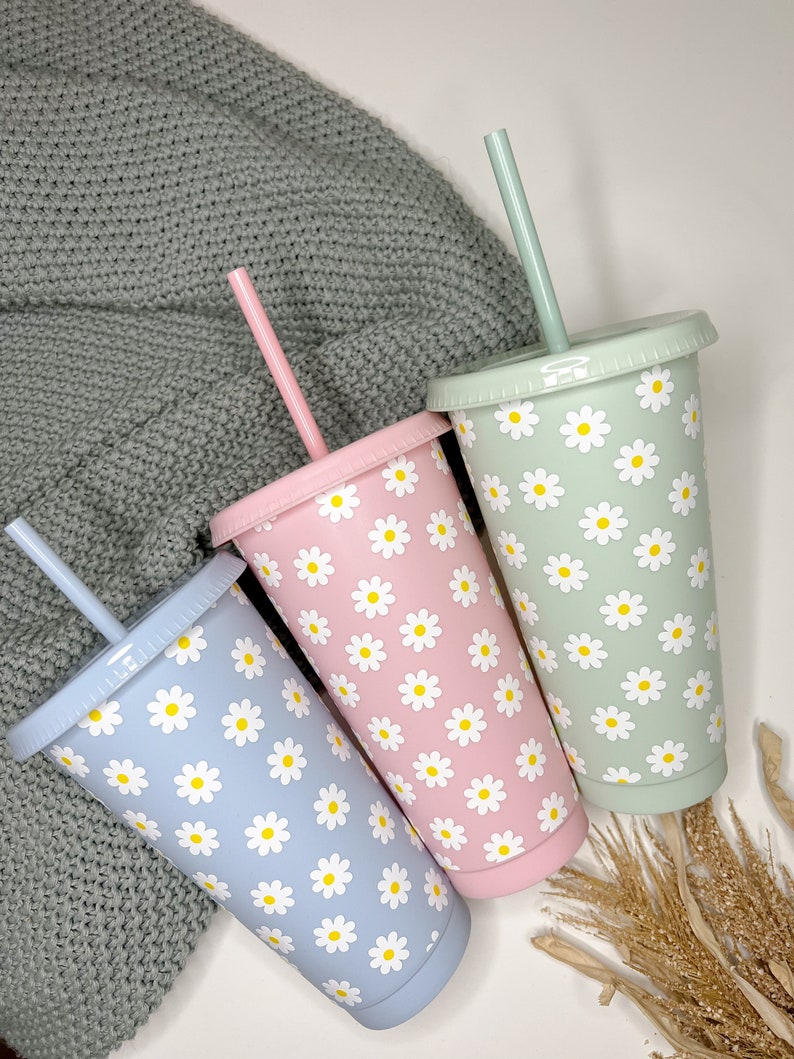 Daisy Cold Cup Reusable Cold Cup Cute Gift Ideas 24oz Reusable Cup Do Revenge Daisy Cup Inspired Iced Coffee Do Revenge Movie image 1