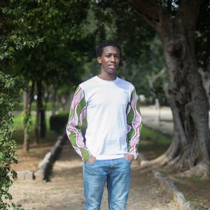 Men T-shirt with long sleeve made of African wax fabric