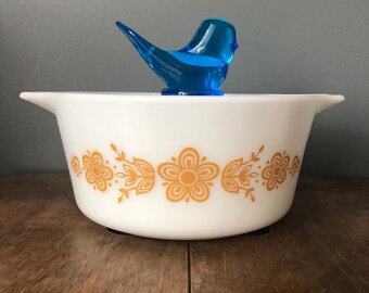 Butterfly Gold Pyrex #474 1.5L Round Casserole no lid