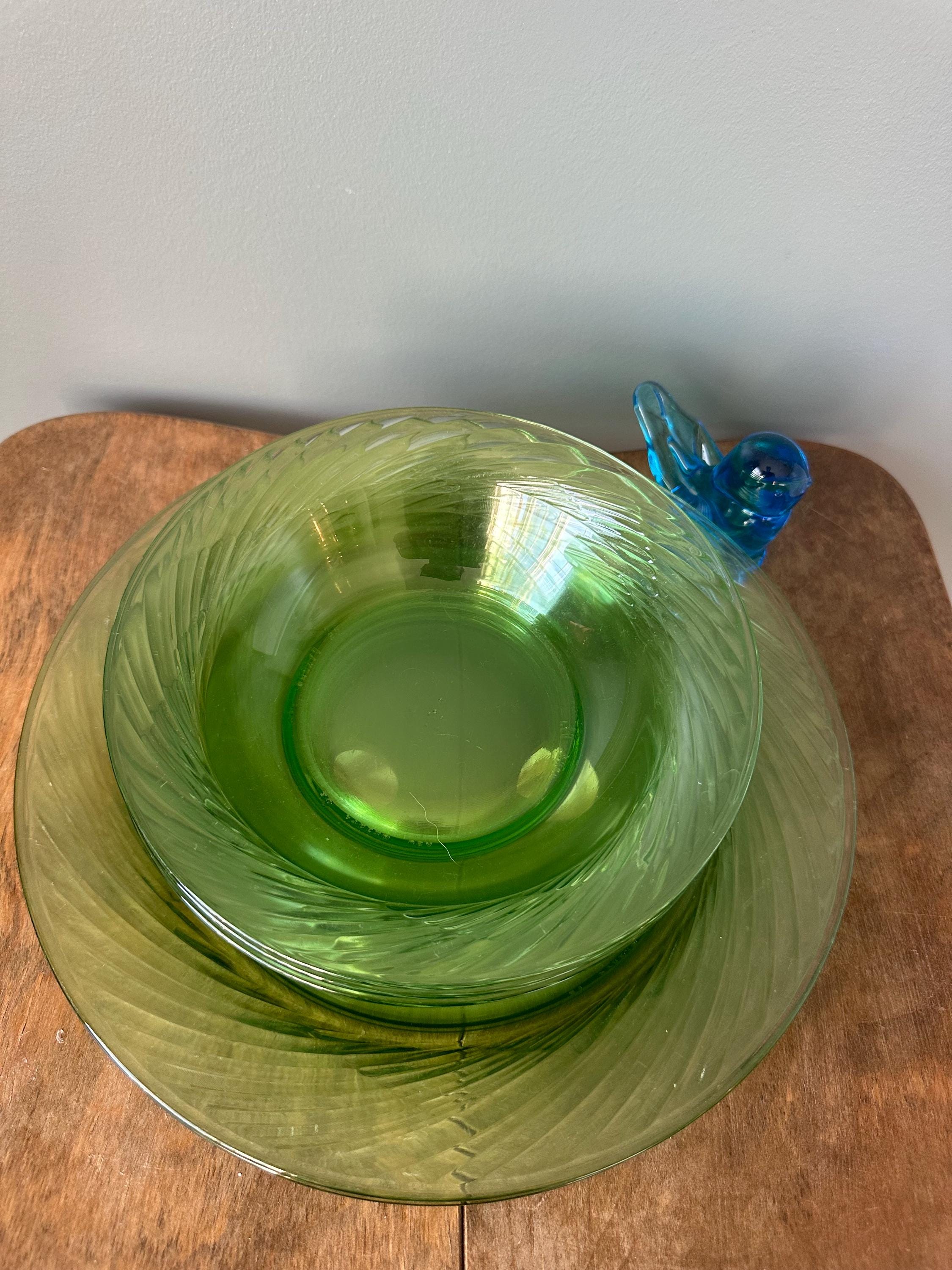 Pyrex Festiva Spring Green - 3 Plates and 3 Bowls (set of 6) - Etsy