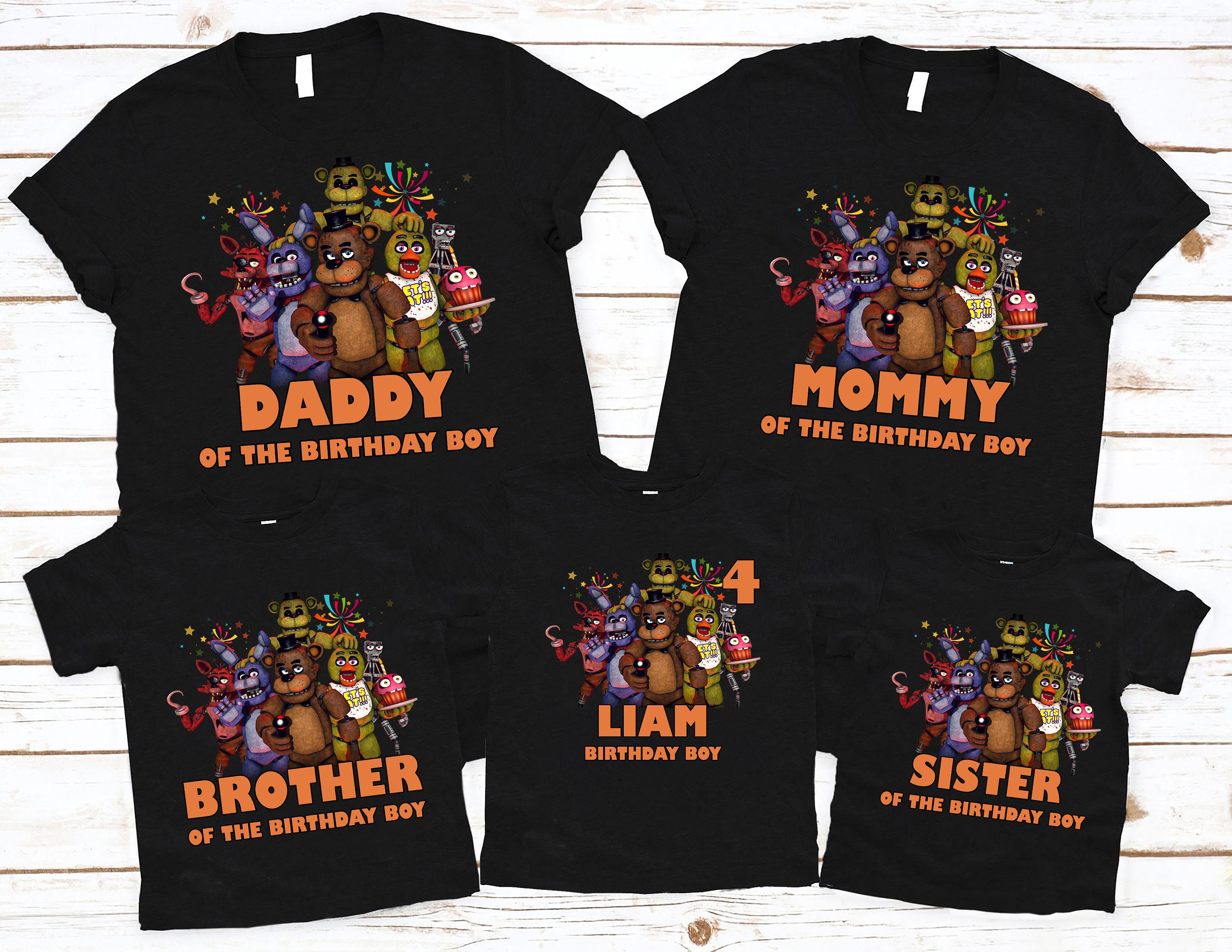 Five Nights at Freddy's Characters and Cameras Boy's Black Long Sleeve  Shirt-M 