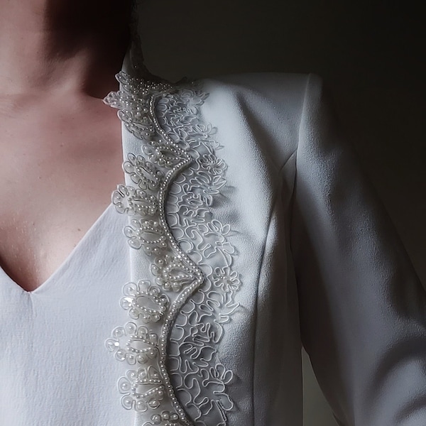 blazer blanc perlé vintage | blazer cachet vintage | Blazer orné | Blazrr à col orné