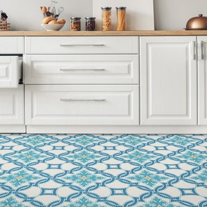 Türkische Fliesen Dekorativer Vinylboden, Beiges Linoleum in der Rolle, Blaue Heimkehr Vorschlag Ideen, Orientalische Ästhetik Raumdekoration, Vinylteppich