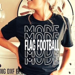 Drapeau Football Mode Svgs | Chemise de retour à l'école | Fichiers de coupe de saison sportive | Citation Football | T-shirts Designs | Football au lycée | PNG
