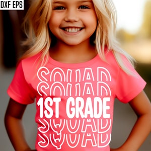 1. Klasse Squad SVG, Zurück in der Schule Pngs, Erstklässler Schnittdateien, Grundschullehrer, erster Schultag, Kinder T-Shirt-Designs, Klasse 2035