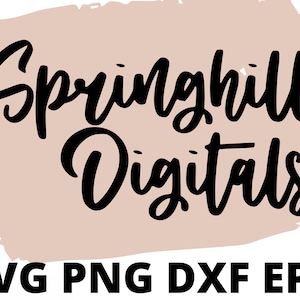 K&ouml;nnte beinhalten: Ein Logo f&uuml;r einen digitalen Designshop mit dem Text "Springhill Digitals" in schwarzer Schrift auf einem hellbraunen Hintergrund. Der Text "SVG PNG DXF EPS" befindet sich unter dem Logo.