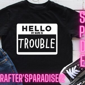 Bonjour, je m'appelle | Citations drôles de T-shirt | T-shirt Svg | Svgs drôles de chemise | Svg chemise | Fichiers de coupe drôles | Fichiers Svg pour Cricut | Svg enfants