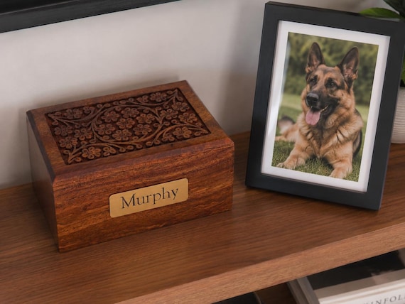 Pet Urn – Hand Carved Rosewood Urn for Ashes, Dog or Cat Memorial (Auburn)
