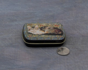 Small vintage cat tin, Lesley Anne Ivory, Agneatha, tabby and white kitten, intricate carpet background, 6 x 5 cm, cat lover gift