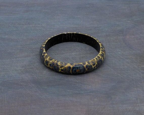 Vintage papier mâché bangle, hand painted, blue, … - image 5