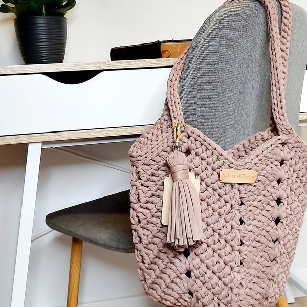 sac crochet en ficelle, sac fait à la main sur le crochet, sac bracelet, crochetbag, bigbad, crohetbag, summerbag