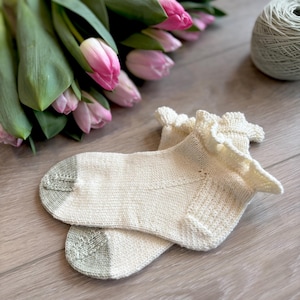 Tulips Sock Knitting Pattern | ruffle cuff ankle sock (PDF Download)