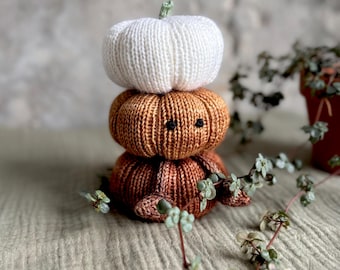 Little Knit Pumpkin Plushie Pattern | fall decor knitting (PDF Download)