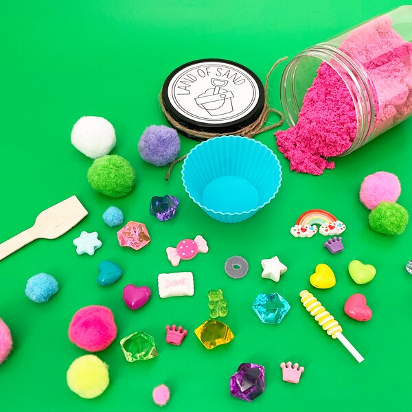 Tarro sensorial de arena cinética para cupcakes y dulces