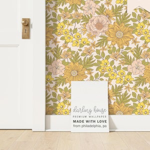 Retro Mustard Yellow Daisy Floral Wallpaper | Premium Removable Peel Stick | Botanical Bedroom Bathroom | Colorful 60s 70s Decor | FL035Y