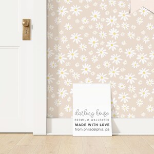 Vintage 70s Daisy Wildflower Wallpaper | Removable Peel Stick | Boho Floral Nursery Bedroom Bathroom | Funky Maximalist Wall Decor | FL012
