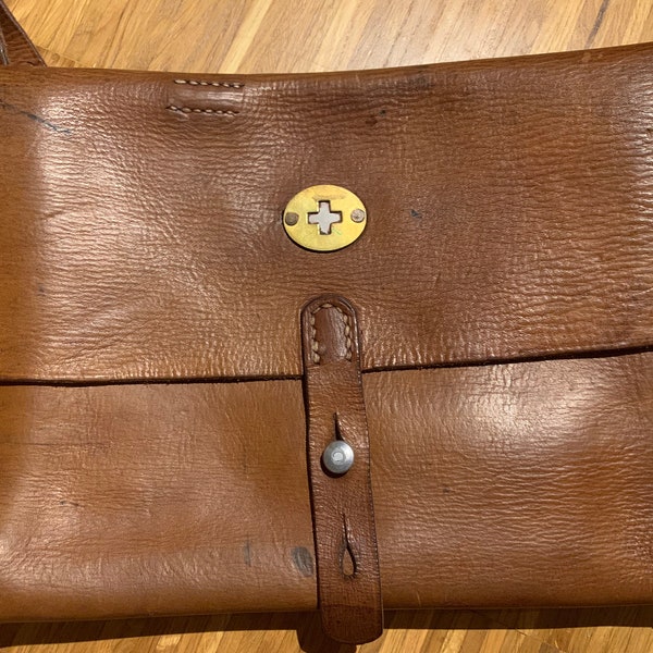 Swiss Army Leather Post Bag old top