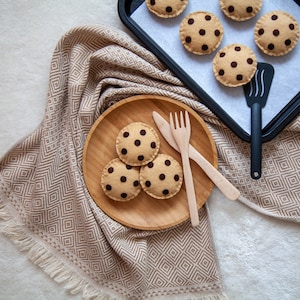 Set da gioco biscotti in feltro - Gioca con cibo, cibo in feltro, gioco di ruolo in feltro, giocattoli da cucina per bambini in feltro, giocattolo da gioco in feltro, gioco di finzione, certificato CE, giocattolo in feltro