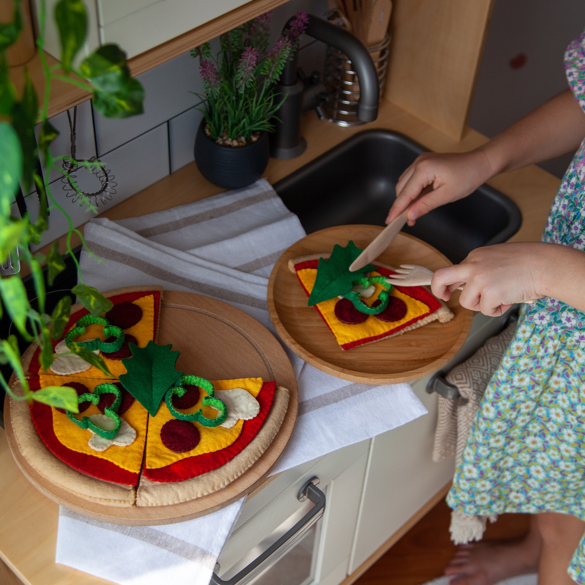 Play Food Felt Pizza Play Set Felt Toys, Felt Food, Roleplaying Toys