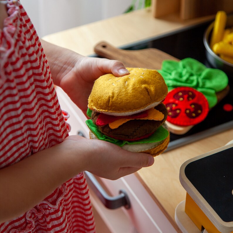 Play Food Felt Hamburger Play Set Felt Toys, Felt Food, Role-Playing Toys, Felt Toy For Kid, Montessori Toys, Pretend play, CE Certified image 6