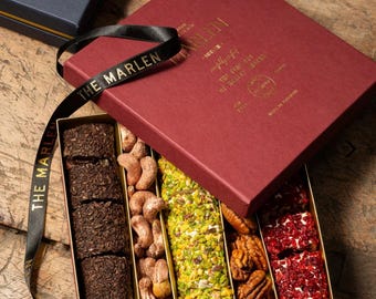 Caja de regalo de delicias turcas artesanales con nueces - Variedad gourmet