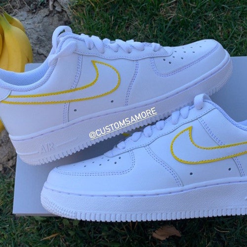 yellow outline air force 1
