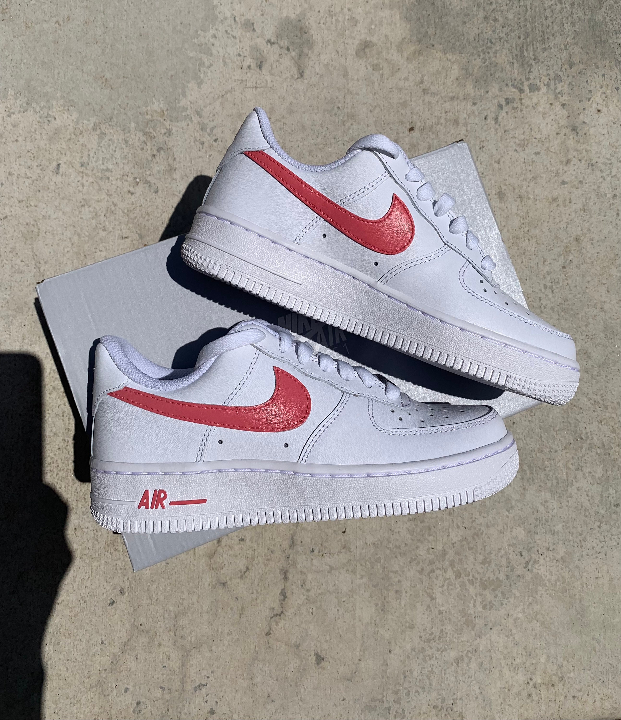 pink nike air force 1 size 6