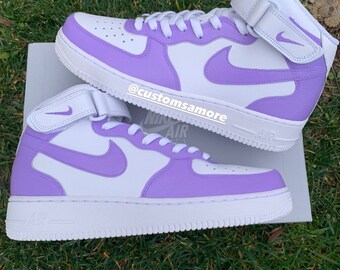 purple nikes