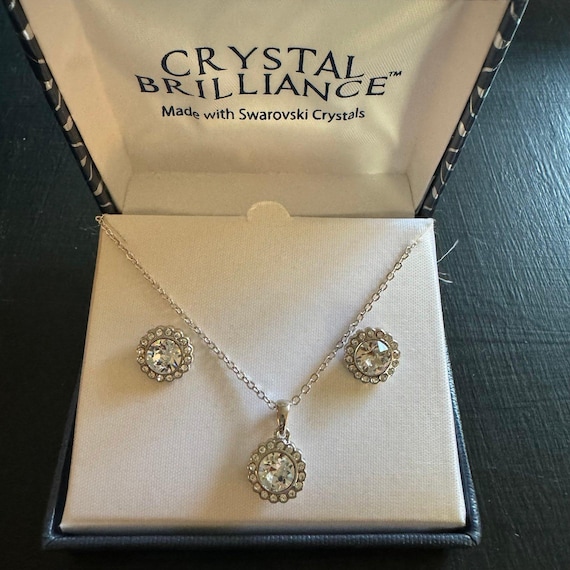 Crystal Brilliance Jewelry Set Made With Swarovski Crystals