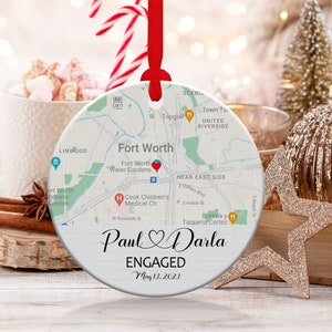 Verlobung Christbaumschmuck, personalisiertes Geschenk, Benutzerdefinierte Karte Ornament, Verlobte Datum Ornament, Verlobung Ornament,