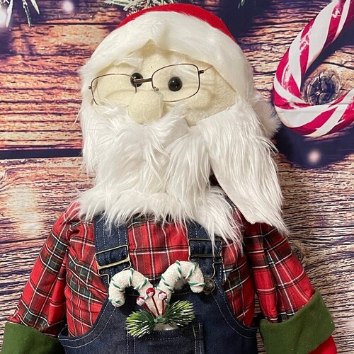 Santa shops Claus