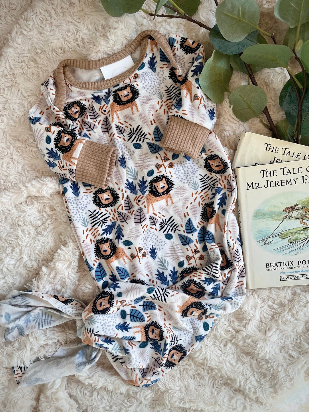 Adorable Baby Lion Print Clothing Set – Grey (3-Piece) main image 1