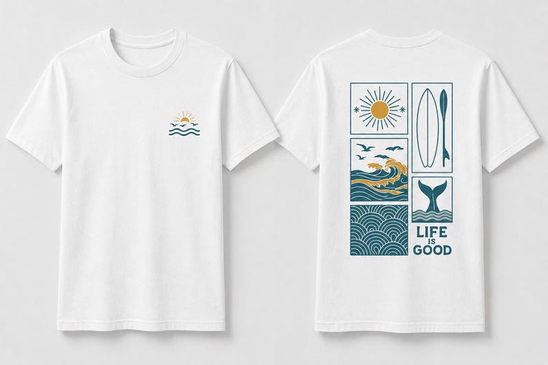 Pu&ograve; includere: Una t-shirt bianca a maniche corte con una piccola grafica sul petto raffigurante un sole e delle onde. Il retro presenta una grande griglia rettangolare con illustrazioni di un sole, una tavola da surf, onde marine, una coda di balena e il testo LIFE IS GOOD.
