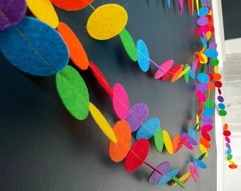 Spotty Rainbow Garland, Colourful Felt Garland, Confetti String, Reusable Birthday Decoration, Rainbow Theme Party Decoration