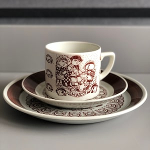 Bjorn Wiinblad Nymolle Dinamarca Trío: Taza, Platillo y Plato - Danés Moderno de los años 60