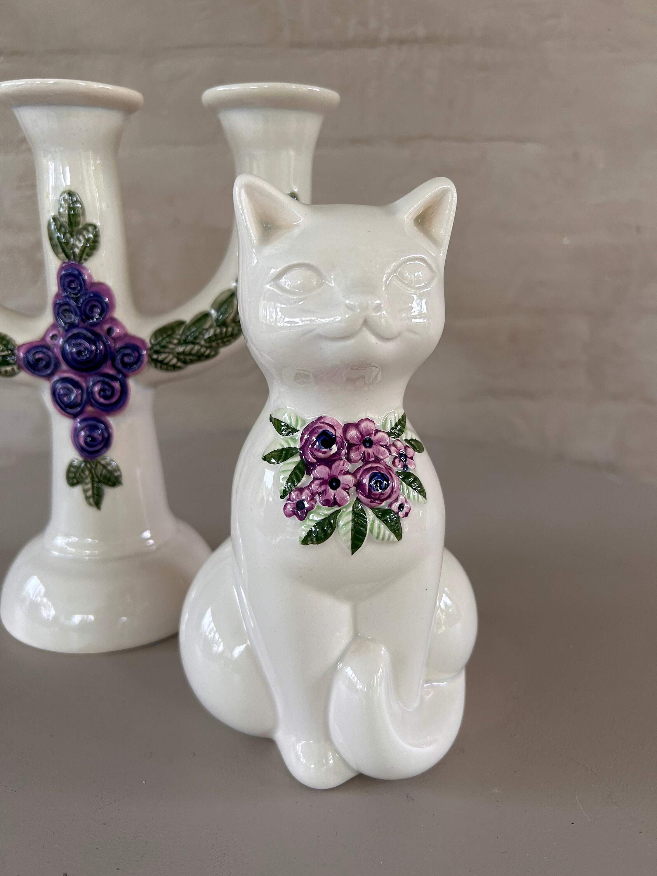Rosa Ljung スウェーデン製陶器キャンドルホルダーと猫の置物