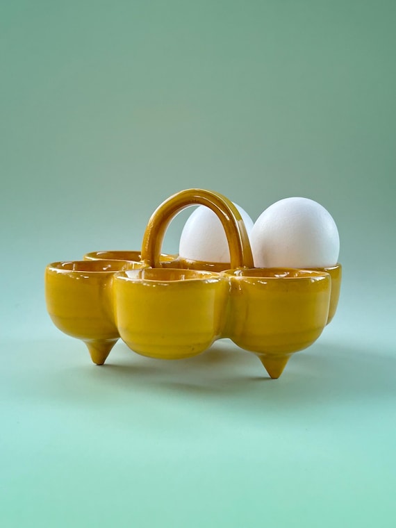 Vintage Ceramic Easter Egg Holder with Handle – Mustard Yellow Scandinavian Design – Spring Table Decor – Holds 6 Eggs