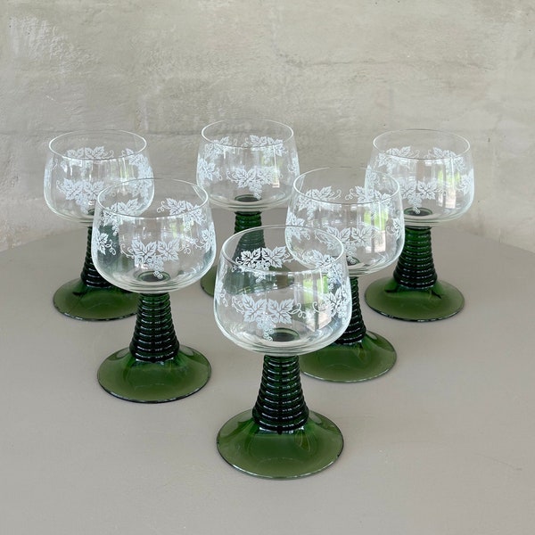Vintage Roemer wine glasses , Mid-century set of 6 , Grape Etch Green Stem Roemer Cordial Glasses